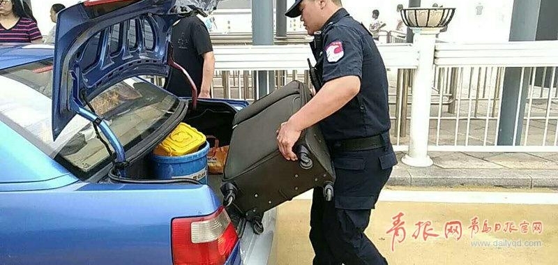 �����ÿ��µ籾��ʢ���ൺ��վ������Ա