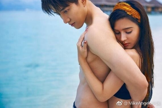 中餐厅新加入的泰国男神Mike