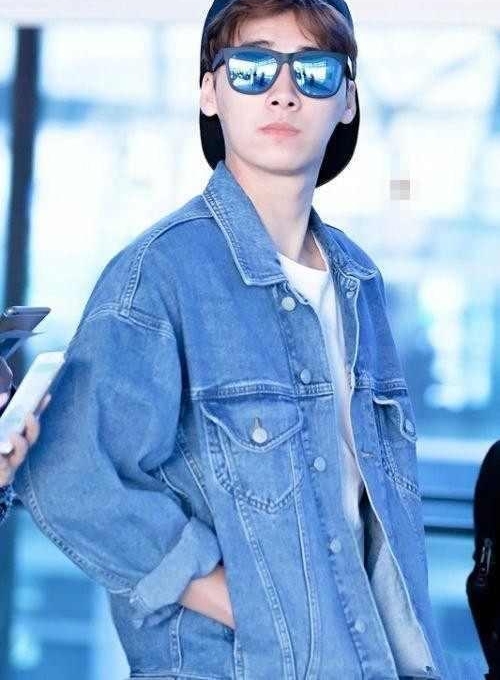 12位明星戴反帽子造型,谁更有潮气十足?