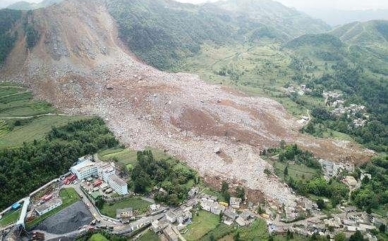 贵州纳雍山体崩塌已致26死9人失联善后安置有序展开