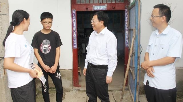 ������ѧ�� ������ů�����������Ժ������ǡ�Ժ������Ϊƶ������ѧ����ȥ��ѧ��