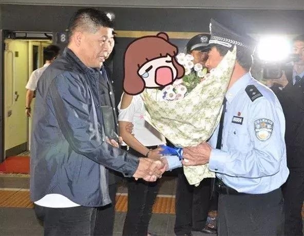 ������������ͨ�ܹ������һ�������ƣ�����ǹ��������