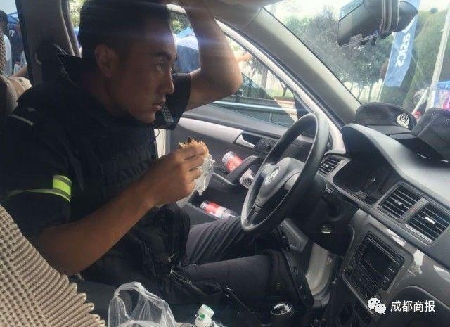 ��������賿4��ĳɶ��𣿡����Ҽ���������һ���ɶ��ؾ���һ��
