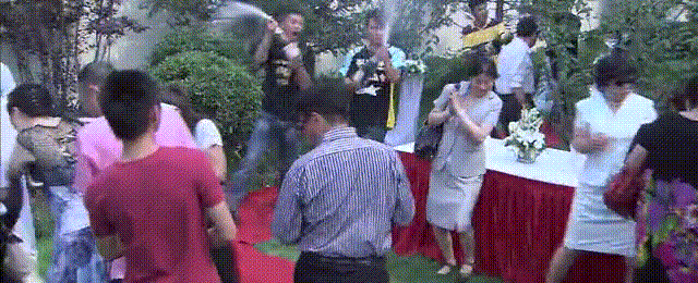 ���조��˺���������Ů�����ȥ�ҹ��ۻ����ֳ�