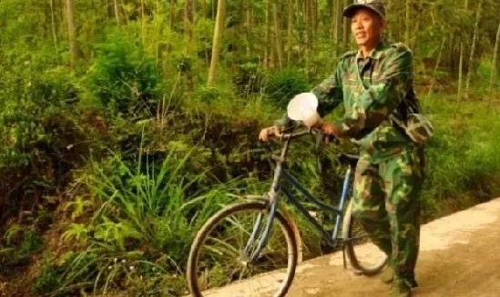 ����Ϣ������2���ٵ�9�·ݡ��й����˰񡱣�����ʶ������