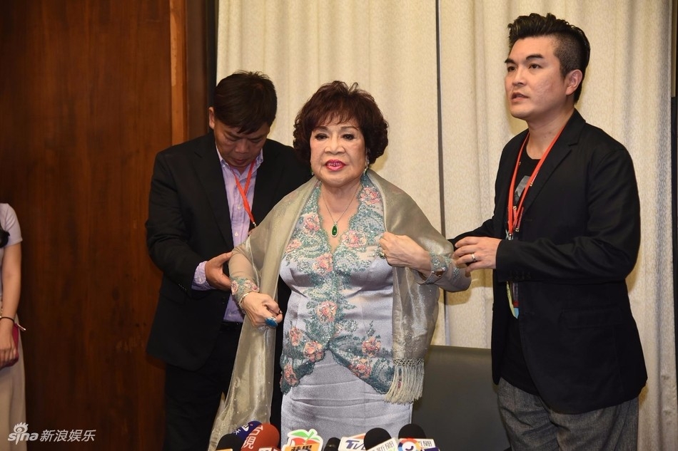 制作人周游老公外遇 老公疑与狮子会女成员有染