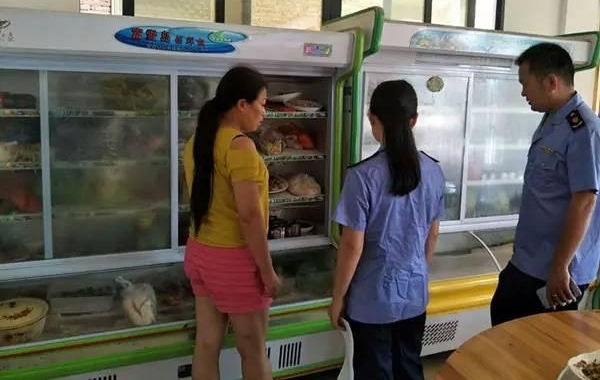 ��ѧ��һ�죬��Ⱥ�˵�һ��Ӧ��Ȼ��ȥʳ��
