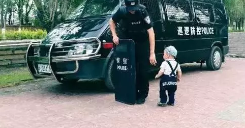 ������ �����Ҹ�����֪�������ڰ���