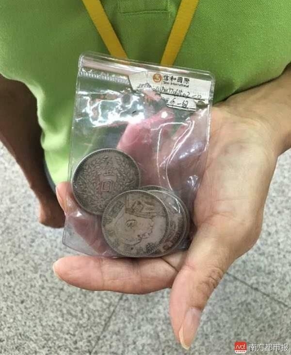���ڱ���Ա�ڲ�����3��Ԫ��