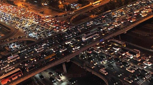 �����˿����� 20 �����״μ��� ר�� : ����������