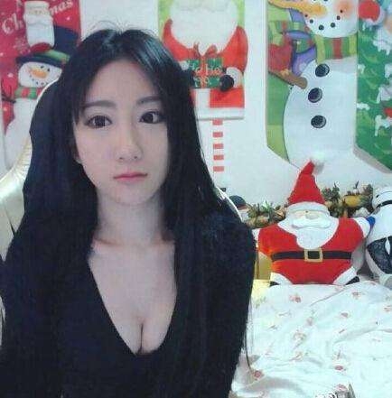 ǫminiֱѹ·  ŮɫƵ