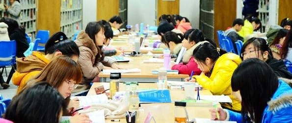 ��ѧ�¹棺������� ̸������ֹ�뵳