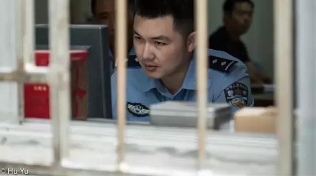 ����ů��������·�ϡ�ح�߾��ٵ�һ��