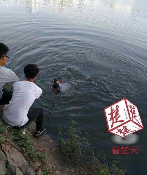 Ů���峿�����������������ѵ�̹ٺ�ѧ�����־���