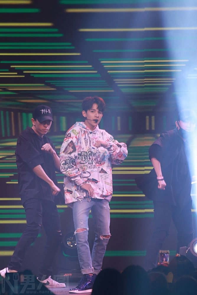 Samuel Samuel۸SHOWCASE