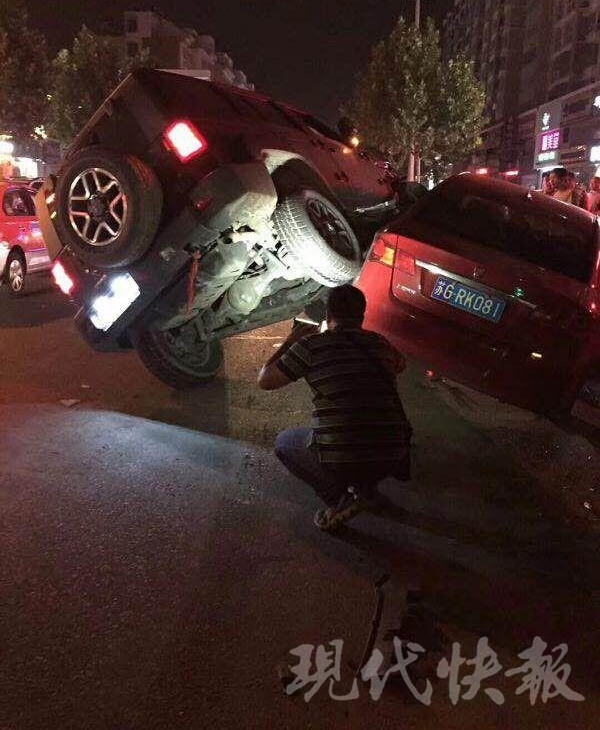 ����ģ�¡�ս��2������ſ�쭳� ײ��4����������