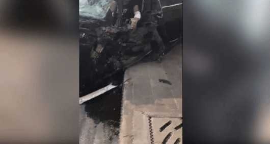 ����һ��������γ���ײ �¶�������
