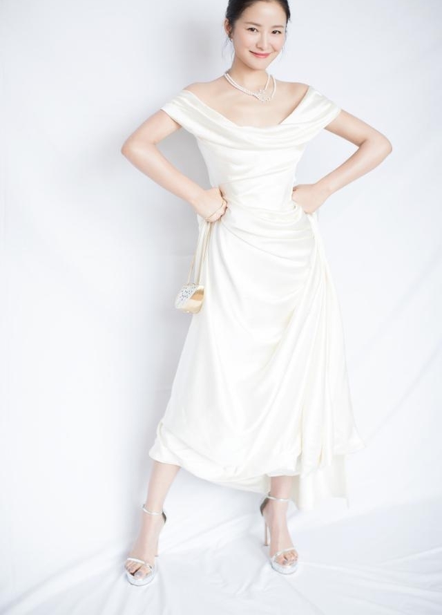 һɹԼ׷ȻʣİŮӳϲ