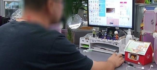 19岁寂寞男孩玩裸聊寻刺激 还未尽兴就遭截屏勒索