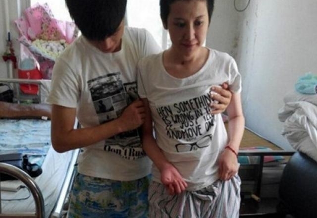 Ů�������ֲ���ˣ�С�����һ���չˣ�Ů�������Ļ�ȴ���������