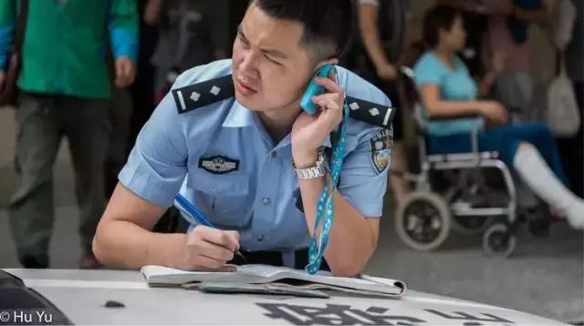 ����ů��������·�ϡ�ح�߾��ٵ�һ��