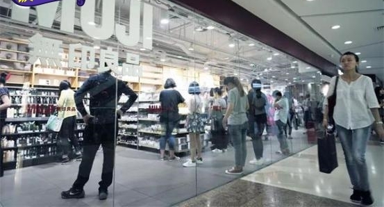 �������ã��������¿������ӡ��Ʒ СС���¼�զ��ô����