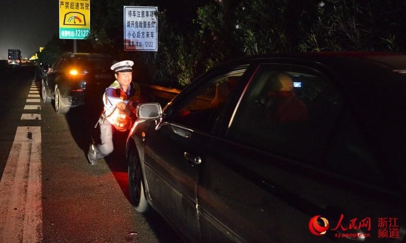 �콨�����ҵ�ְ�����ȷ����·ƽ����ͨ
