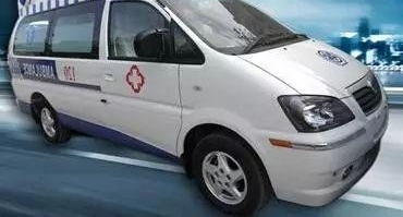 打医生,砸救护车!赣州一120深夜出诊反被病人打!