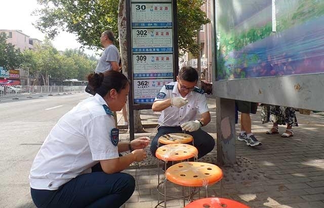 ��Ѯ���˰ڡ����İ�ʡ� ���ӻ��˺���������