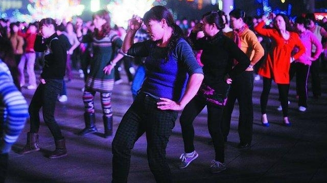 Ů������ 3 Сʱ�㳡�� ͻ�������ļ�����