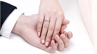 43��Ů����С10�����ѳ�Ϧ�ദ6���£���ͷ��ȴ�����Ǹ�������