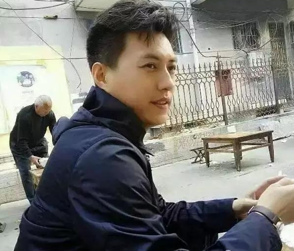 ֪�����ѱ��������ϣ�����ũ�壬�����ݸǷ��ӣ�һ�겻�����輸��