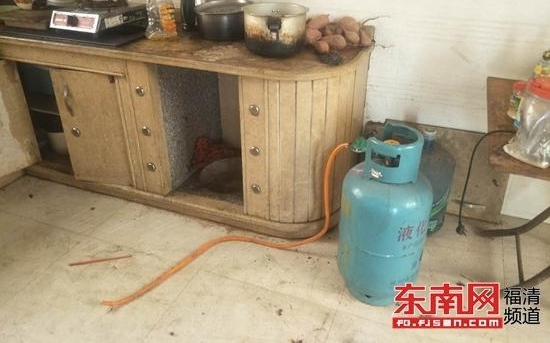 福清两市民严重烧伤 医药费愁煞家人