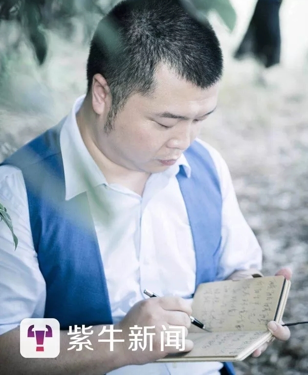 【紫牛故事】一万元收的一瓶酒,7年后拍了135万——“寻酒人”讲述老酒的故事