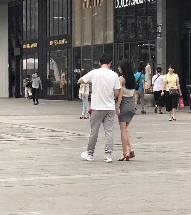 öҹǮϺ˼ѷ֣һҹͯ