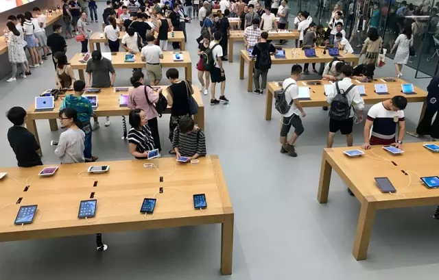 2���º�����е�iPhone X �����Ѿ�������