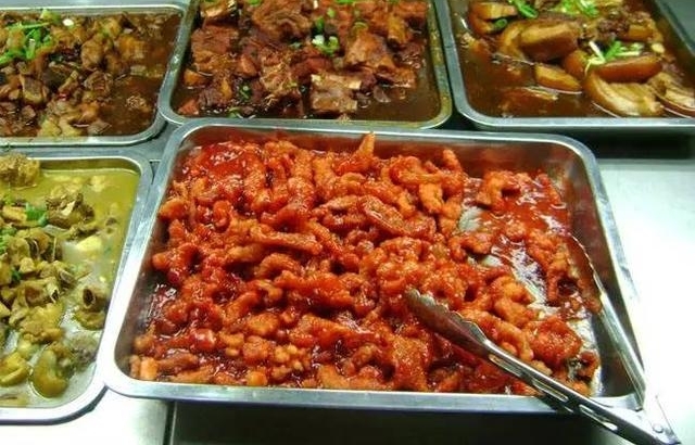 ��ѧ��һ�죬��Ⱥ�˵�һ��Ӧ��Ȼ��ȥʳ��
