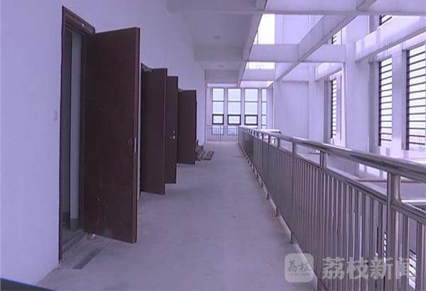 荔枝监督:常州“楼超超”惹烦众业主