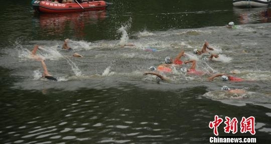 �й������������������ٲ�վ��ǹ����
