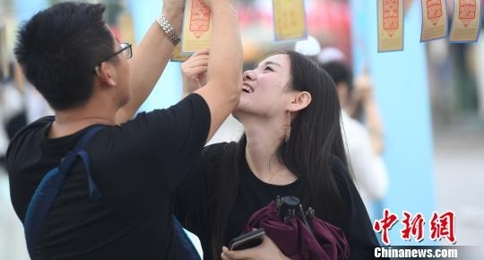 ���조������С����� ����ۼ��µ���