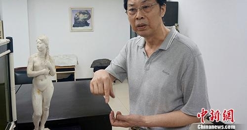 非遗传承人推动玉雕进校园:年轻手艺人要耐得住寂寞