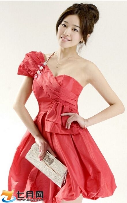 阚清子胸围多大 阚清子爆乳写真福利