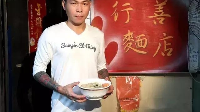 15�귴����������6�Σ�������۴�ȴι��С��40000���¹�����