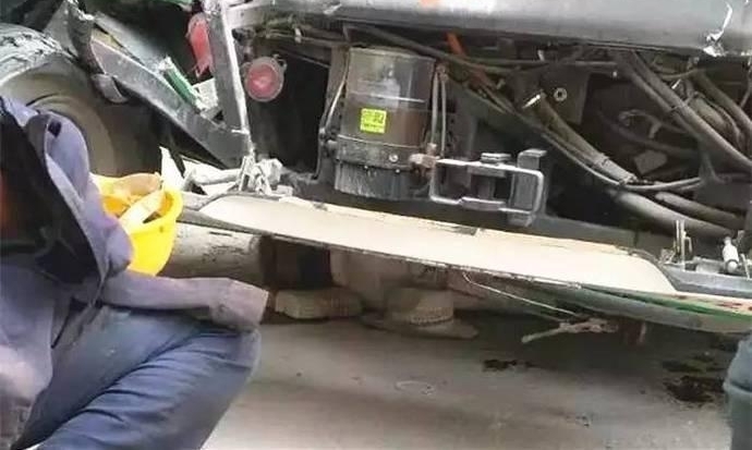 ������ײ�������������¹� ��3������