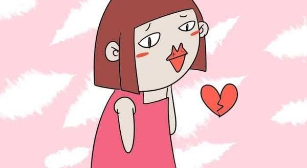 生产前亲戚们还说心疼产妇,等孩子一出生,全都围在了孩子旁边