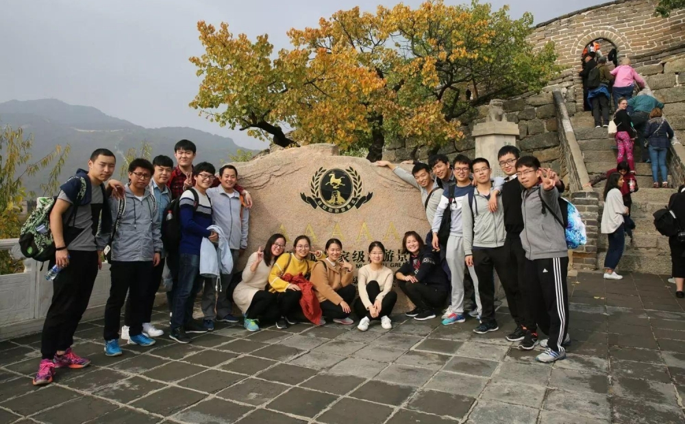 中科院物理所的死忠脑残粉才会点开……