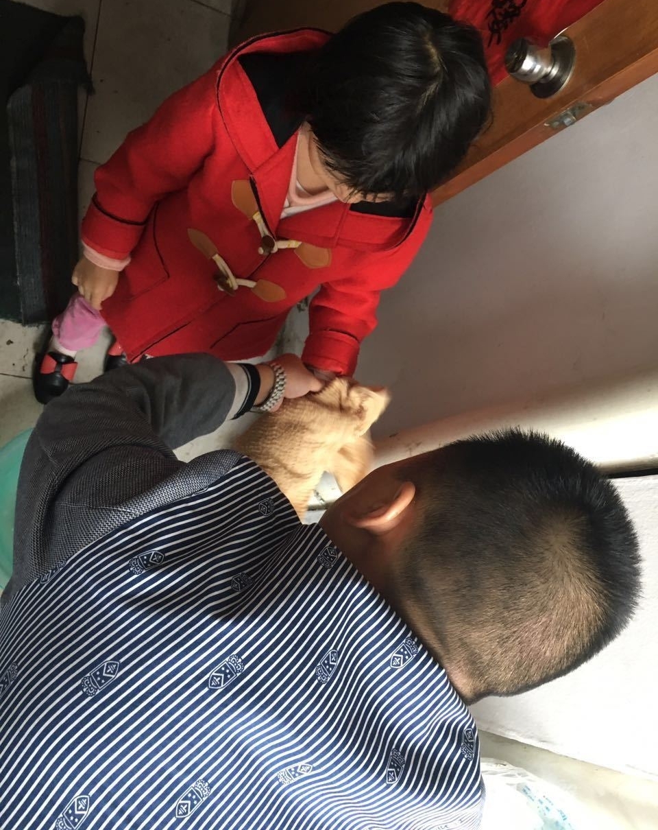 安徽省天长市:抓捕现场有个五六岁的小女孩