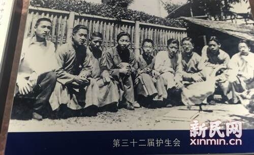 校园的每个角落都是生动的党课 “南洋”故事饱含中国正能量