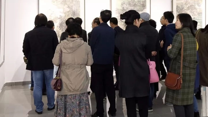 ���۽����ڶ��조���໪ï�������������й���������չ�����й���������¡�ؿ�Ļ