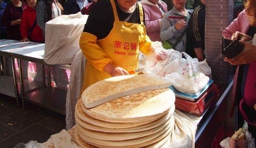 �Ի��Ǳ��תܽ�ؽ��ˣ���ǧ��ɽ��